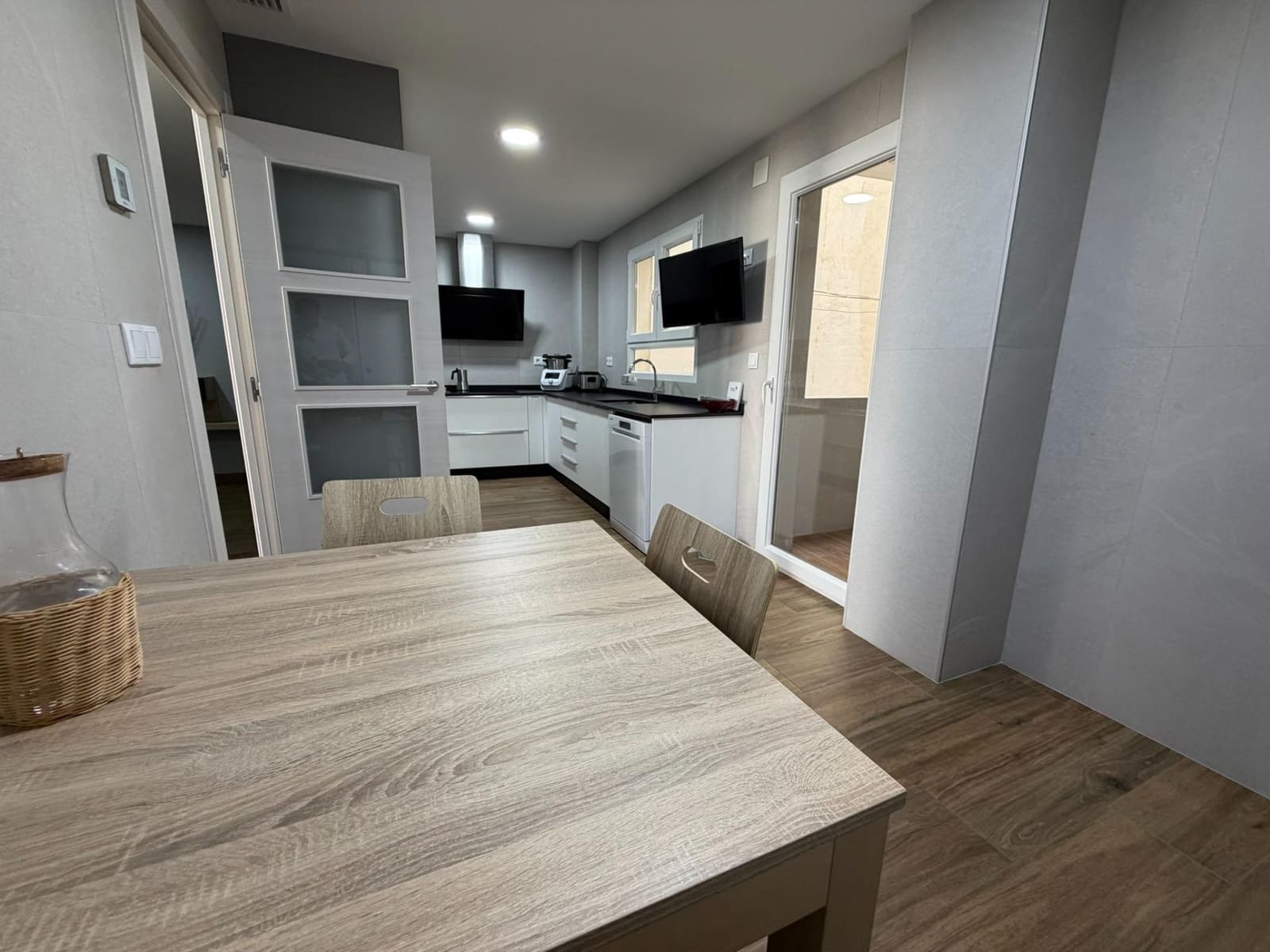 4 sypialnia Apartament na sprzedaż w Guardamar del Segura z garażem - 399 000 € (Ref: 9999584)