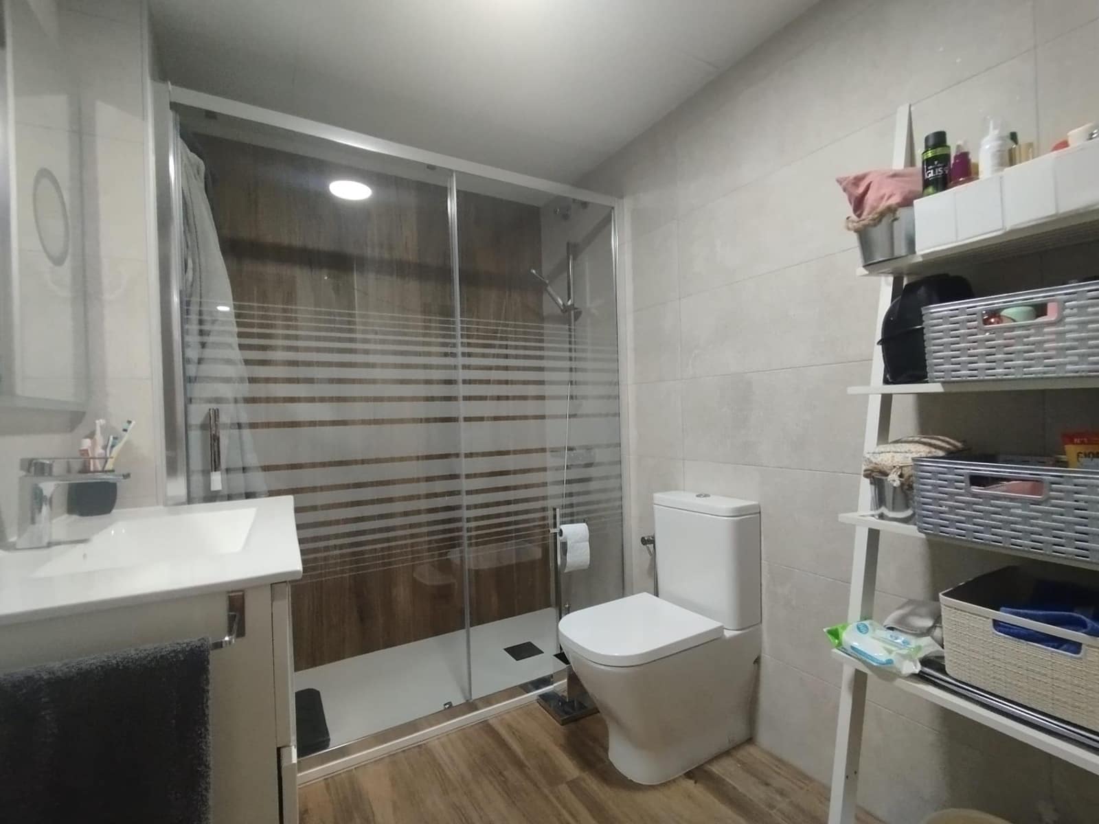 4 sypialnia Apartament na sprzedaż w Guardamar del Segura z garażem - 399 000 € (Ref: 9999584)