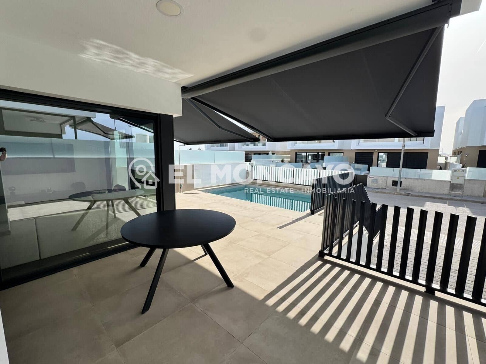 Chalet de 4 habitaciones en Dolores en venta con piscina garaje - 499.000 € (Ref: 9999585)