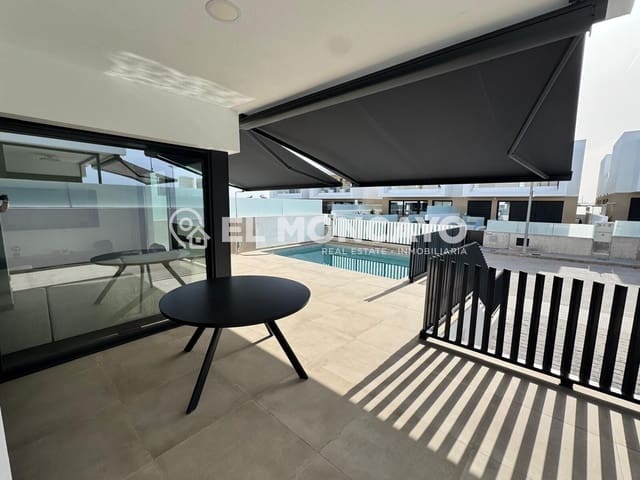 Chalet de 4 habitaciones en Dolores en venta con piscina garaje - 499.000 € (Ref: 9999585)