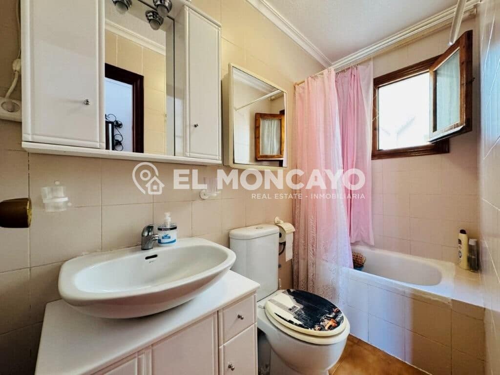 1 sypialnia Apartament na sprzedaż w Torrevieja z basenem - 125 000 € (Ref: 9999586)