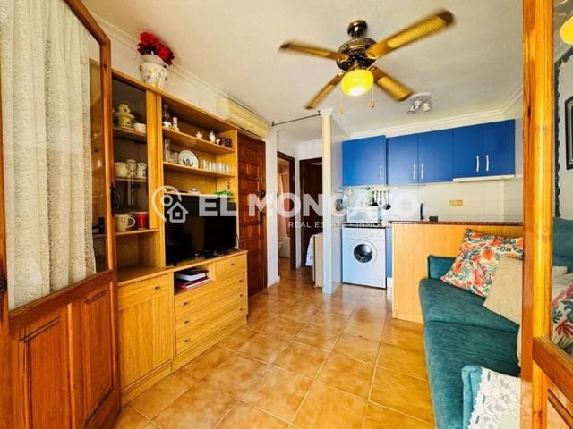 1 sypialnia Apartament na sprzedaż w Torrevieja z basenem - 125 000 € (Ref: 9999586)