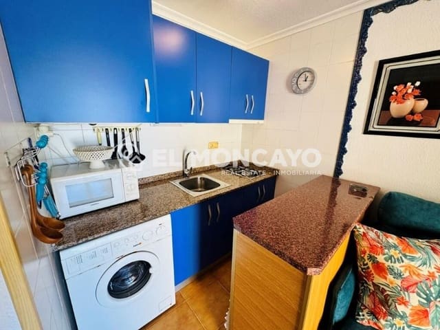1 sypialnia Apartament na sprzedaż w Torrevieja z basenem - 125 000 € (Ref: 9999586)
