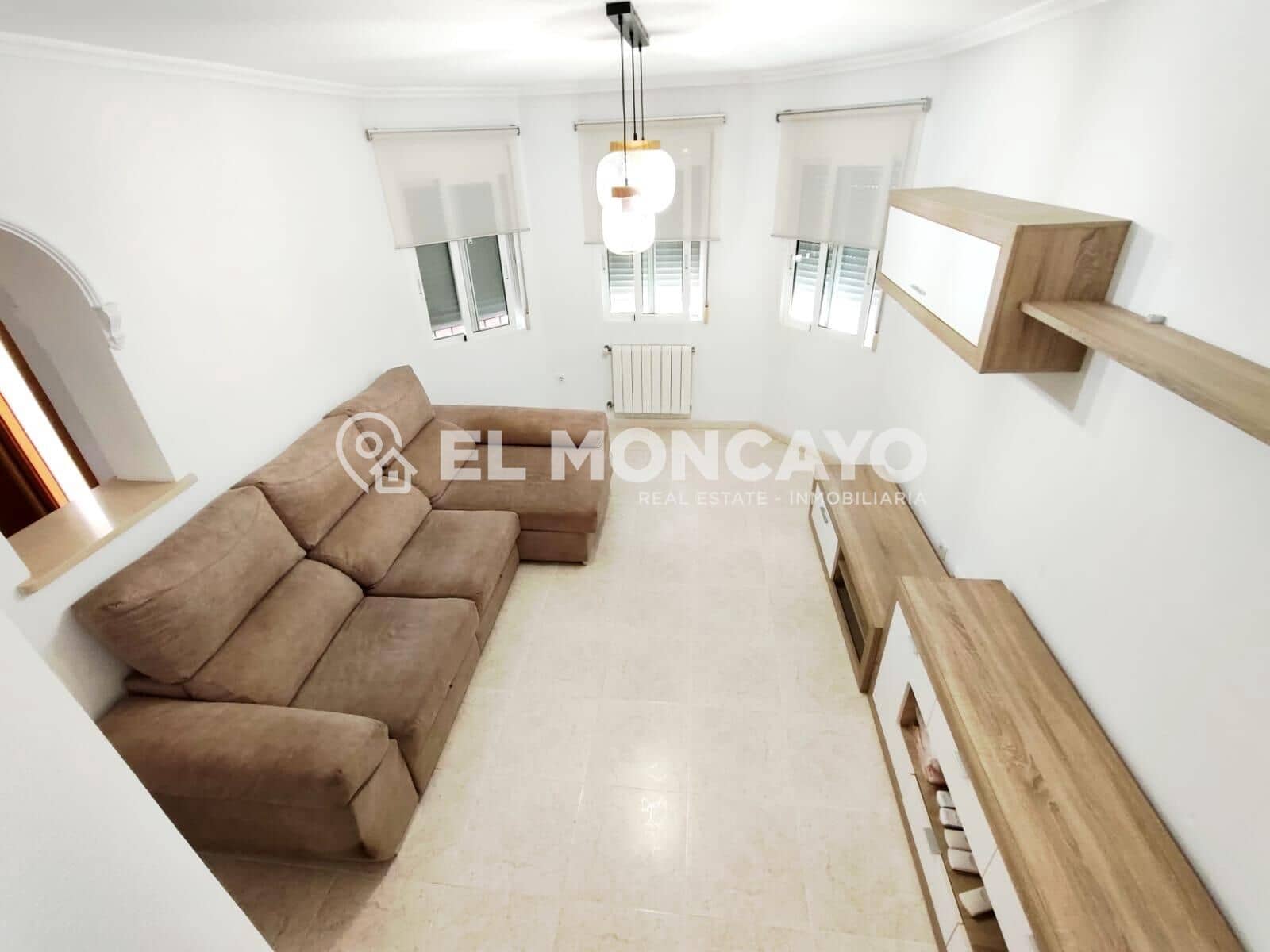 3 sypialnia Willa na sprzedaż w Bigastro z basenem garażem - 254 000 € (Ref: 9999587)