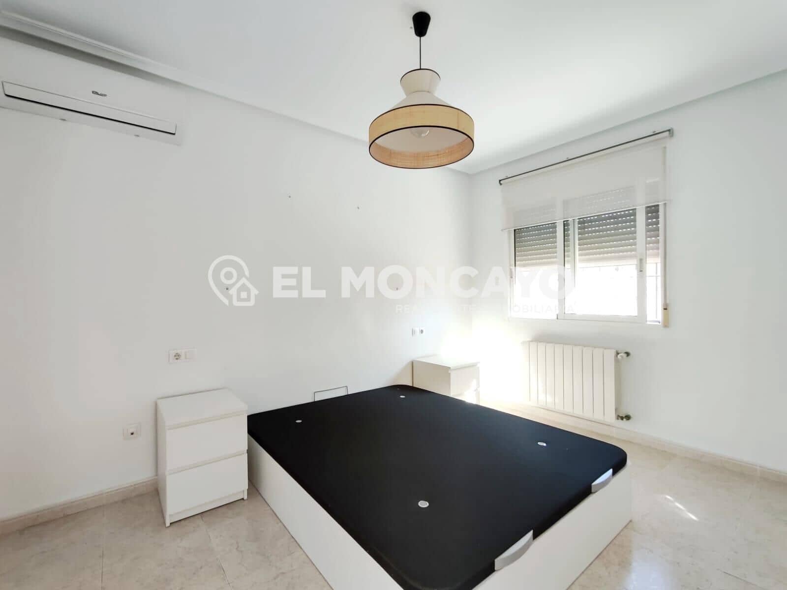 3 sypialnia Willa na sprzedaż w Bigastro z basenem garażem - 254 000 € (Ref: 9999587)