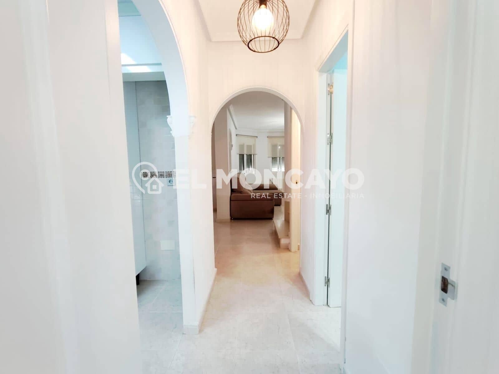 3 sypialnia Willa na sprzedaż w Bigastro z basenem garażem - 254 000 € (Ref: 9999587)