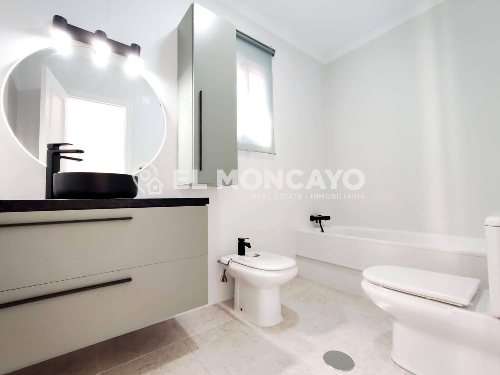 3 sypialnia Willa na sprzedaż w Bigastro z basenem garażem - 254 000 € (Ref: 9999587)