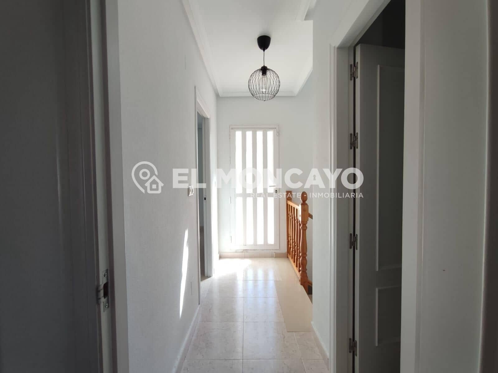3 sypialnia Willa na sprzedaż w Bigastro z basenem garażem - 254 000 € (Ref: 9999587)