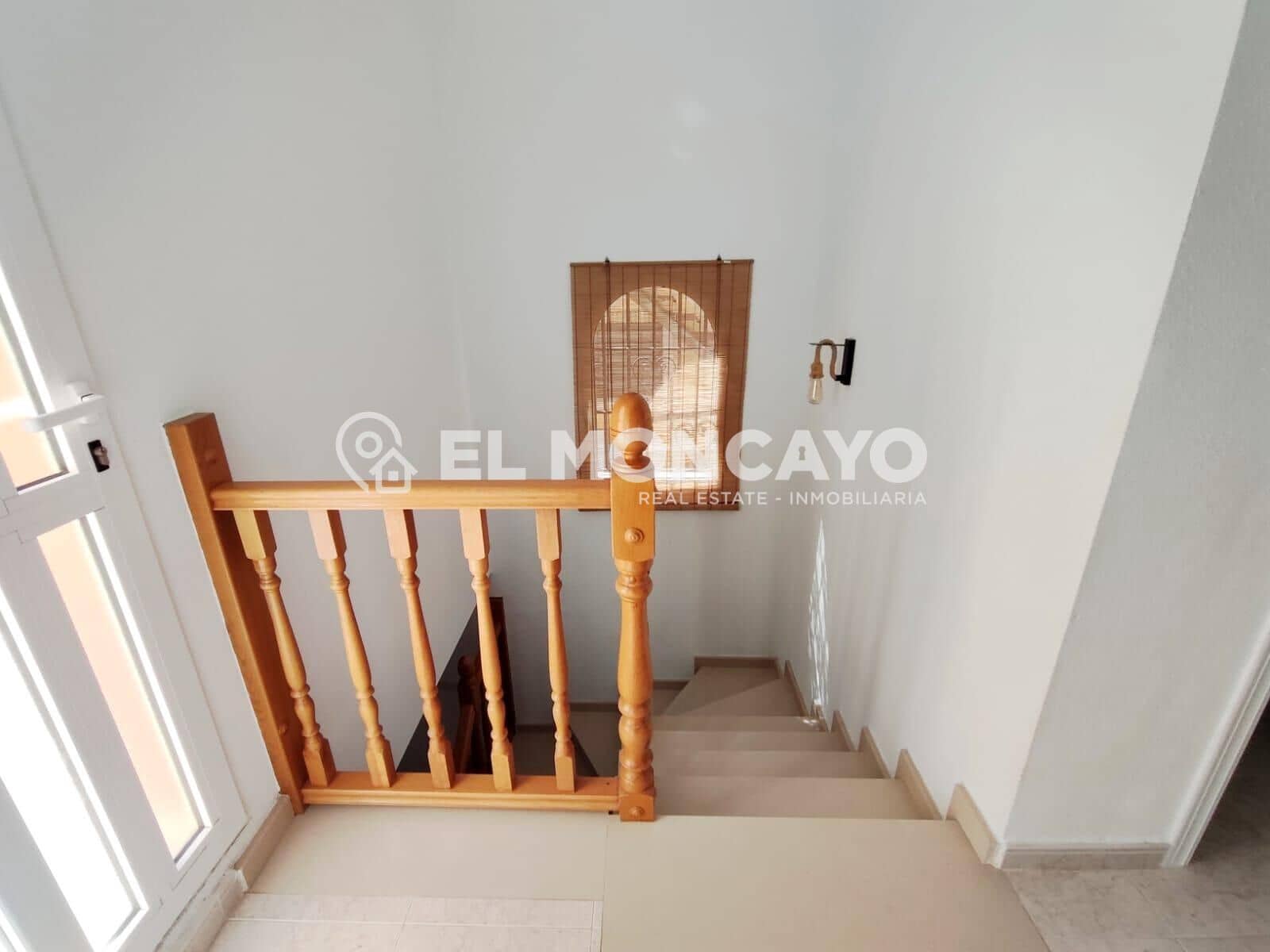 3 sypialnia Willa na sprzedaż w Bigastro z basenem garażem - 254 000 € (Ref: 9999587)