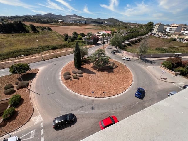 Commercieel te koop in Manacor - € 210.000 (Ref: 10026880)