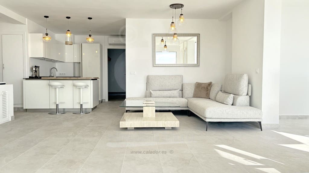 3 soveværelse Lejlighed til salg i Cala d'Or med swimmingpool - € 690.000 (Ref: 4695053)