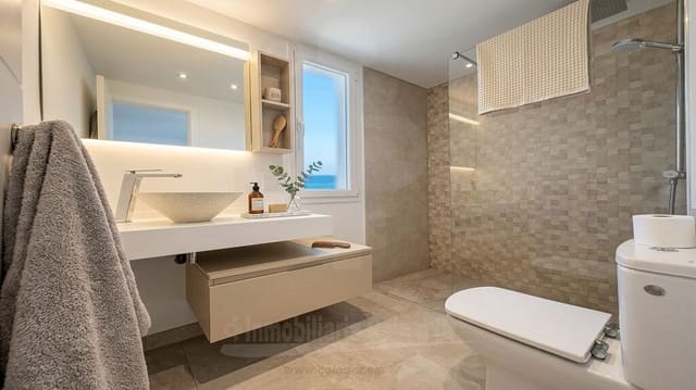 Apartamento de 3 habitaciones en Cala d'Or, Santanyí en venta con piscina - 630.000 € (Ref: 4695053)