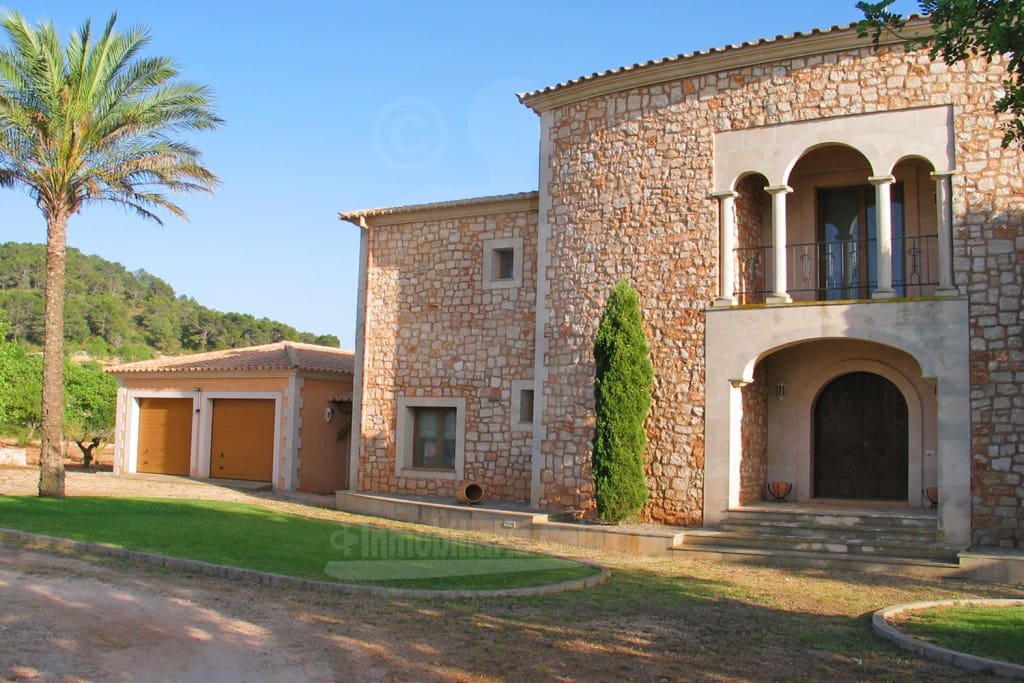 4 soveværelse Finca/Landehus til salg i Es Carritxo / El Carritxo med swimmingpool - € 1.910.000 (Ref: 4911933)