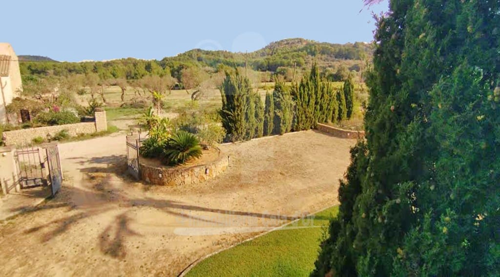 4 soveværelse Finca/Landehus til salg i Es Carritxo / El Carritxo med swimmingpool - € 1.910.000 (Ref: 4911933)