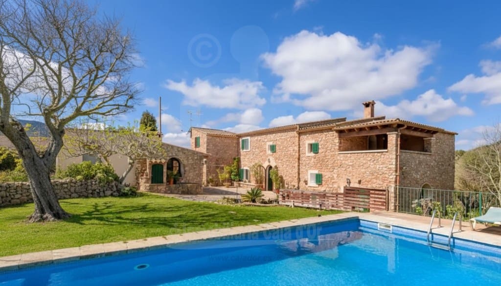 3 soverom Finca/Herregård til salgs i L'Horta / S'Horta med svømmebasseng - € 1 400 000 (Ref: 6243332)