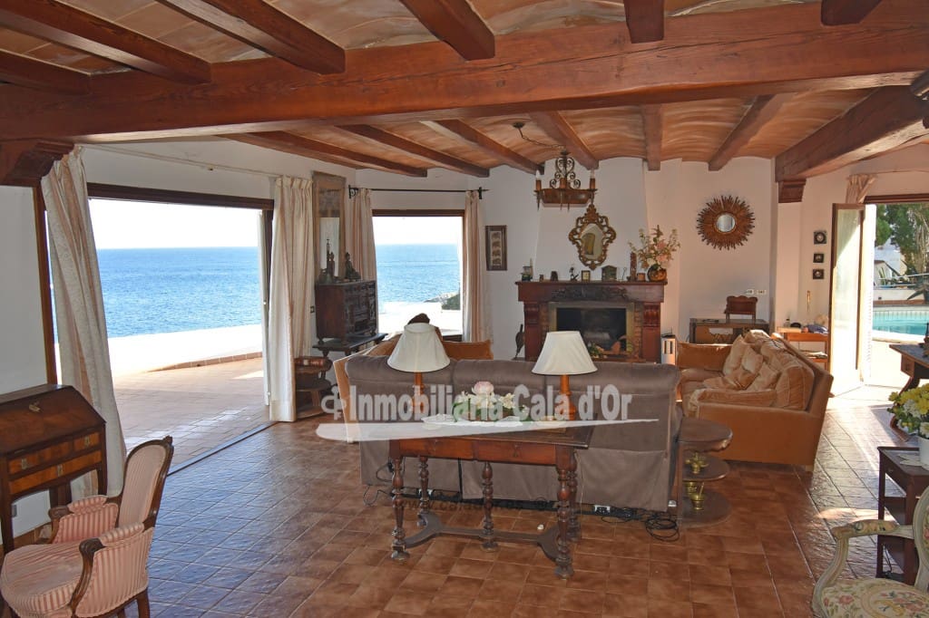 8 soverom Villa til salgs i Cala d'Or med svømmebasseng garasje - € 4 500 000 (Ref: 6673590)