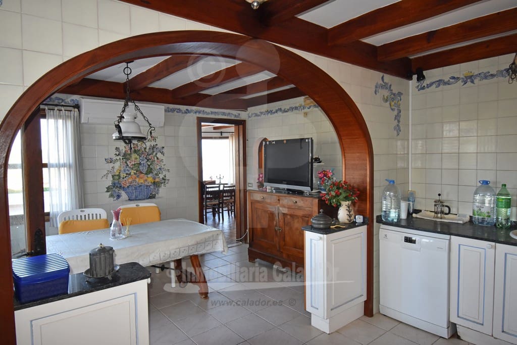 8 soverom Villa til salgs i Cala d'Or med svømmebasseng garasje - € 4 500 000 (Ref: 6673590)