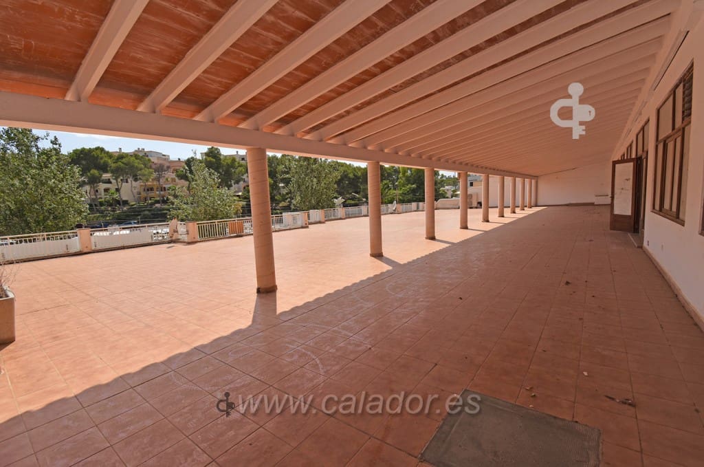 Erhverv til salg i Porto Petro - € 510.000 (Ref: 6873973)