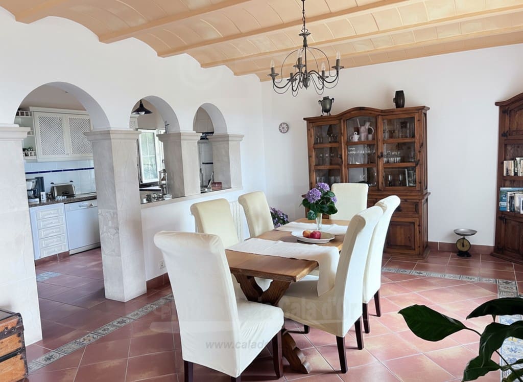 2 soveværelse Finca/Landehus til salg i Es Carritxo / El Carritxo med swimmingpool garage - € 950.000 (Ref: 7287432)