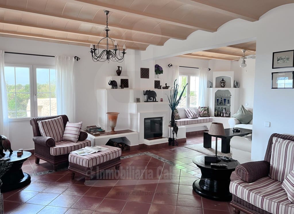 2 soveværelse Finca/Landehus til salg i Es Carritxo / El Carritxo med swimmingpool garage - € 950.000 (Ref: 7287432)