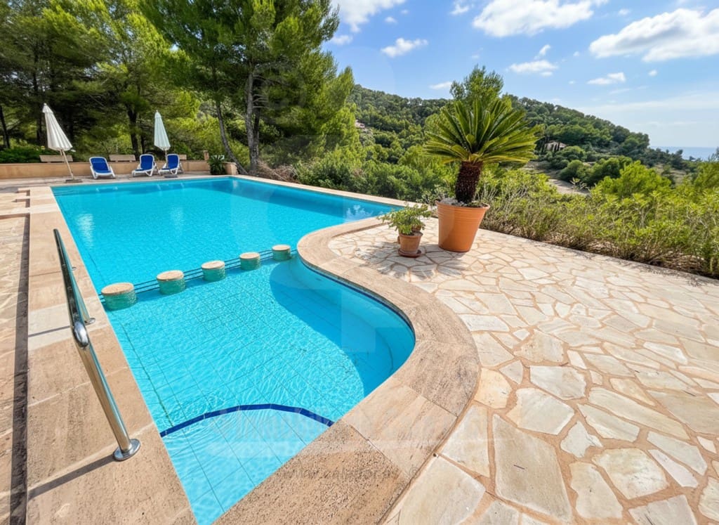 2 soveværelse Finca/Landehus til salg i Es Carritxo / El Carritxo med swimmingpool garage - € 950.000 (Ref: 7287432)