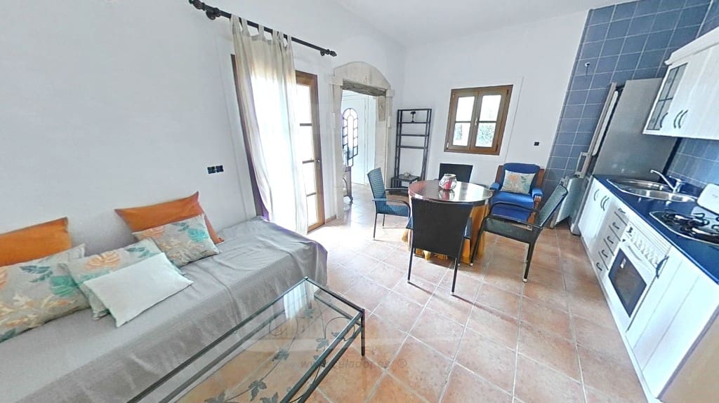 5 soveværelse Finca/Landehus til salg i Portocolom med swimmingpool - € 1.995.000 (Ref: 7323548)