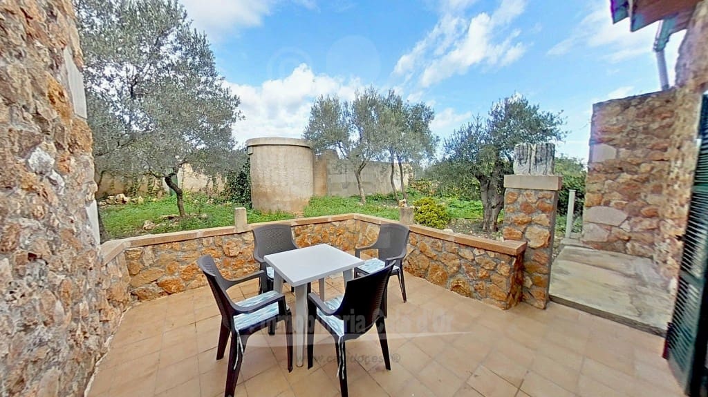 5 soveværelse Finca/Landehus til salg i Portocolom med swimmingpool - € 1.995.000 (Ref: 7323548)