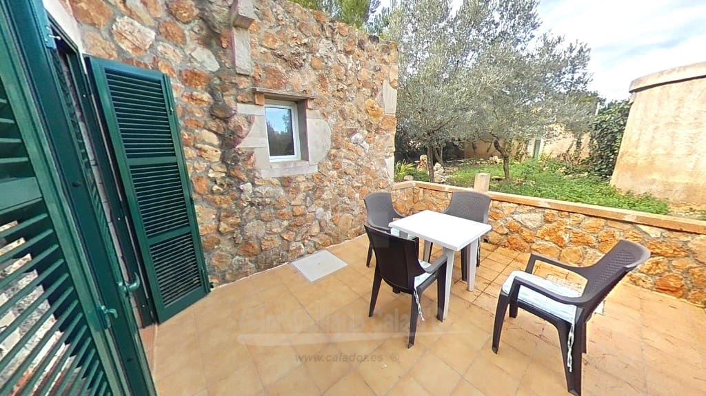 5 soveværelse Finca/Landehus til salg i Portocolom med swimmingpool - € 1.995.000 (Ref: 7323548)