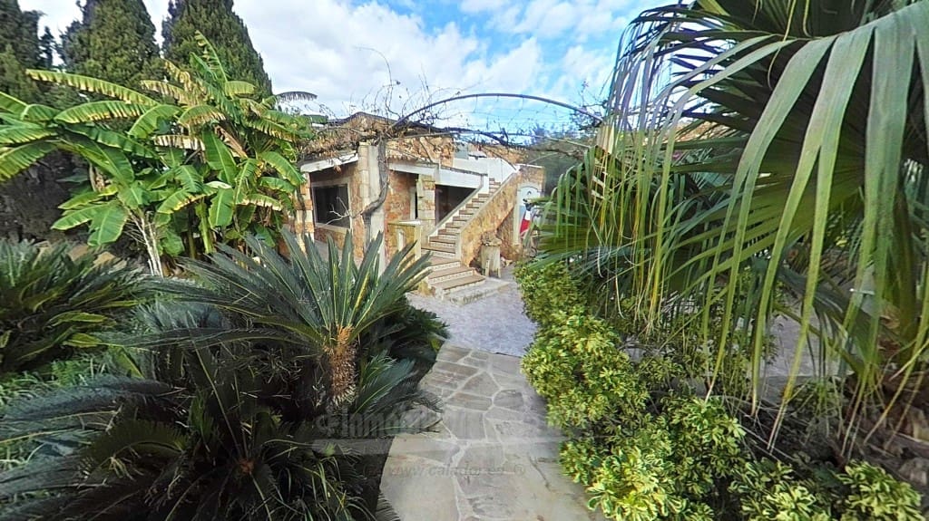 5 soveværelse Finca/Landehus til salg i Portocolom med swimmingpool - € 1.995.000 (Ref: 7323548)