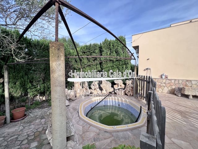 5 chambre Villa/Maison à vendre à Portocolom, Felanitx avec piscine garage - 1 300 000 € (Ref: 7323549)