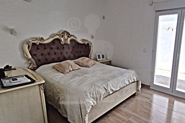 6 sypialnia Willa na sprzedaż w Cala d'Or, Santanyí z garażem - 820 000 € (Ref: 7679934)