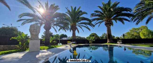 4 slaapkamer Villa te koop in Cala d'Or, Santanyí met zwembad garage - € 2.700.000 (Ref: 7774378)