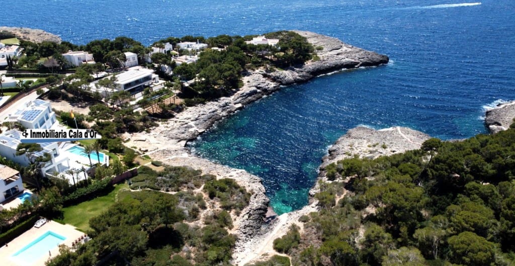 4 soveværelse Villa til salg i Cala d'Or med swimmingpool garage - € 2.500.000 (Ref: 7774378)