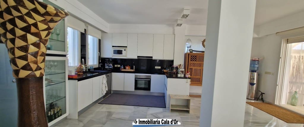 4 soveværelse Villa til salg i Cala d'Or med swimmingpool garage - € 2.500.000 (Ref: 7774378)