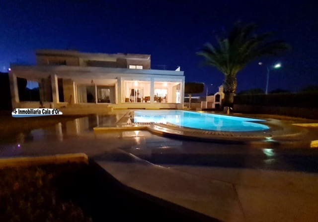 4 slaapkamer Villa te koop in Cala d'Or, Santanyí met zwembad garage - € 2.700.000 (Ref: 7774378)