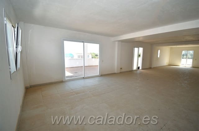 Erhverv til salg i Cala d'Or, Santanyí - € 900.000 (Ref: 8047594)