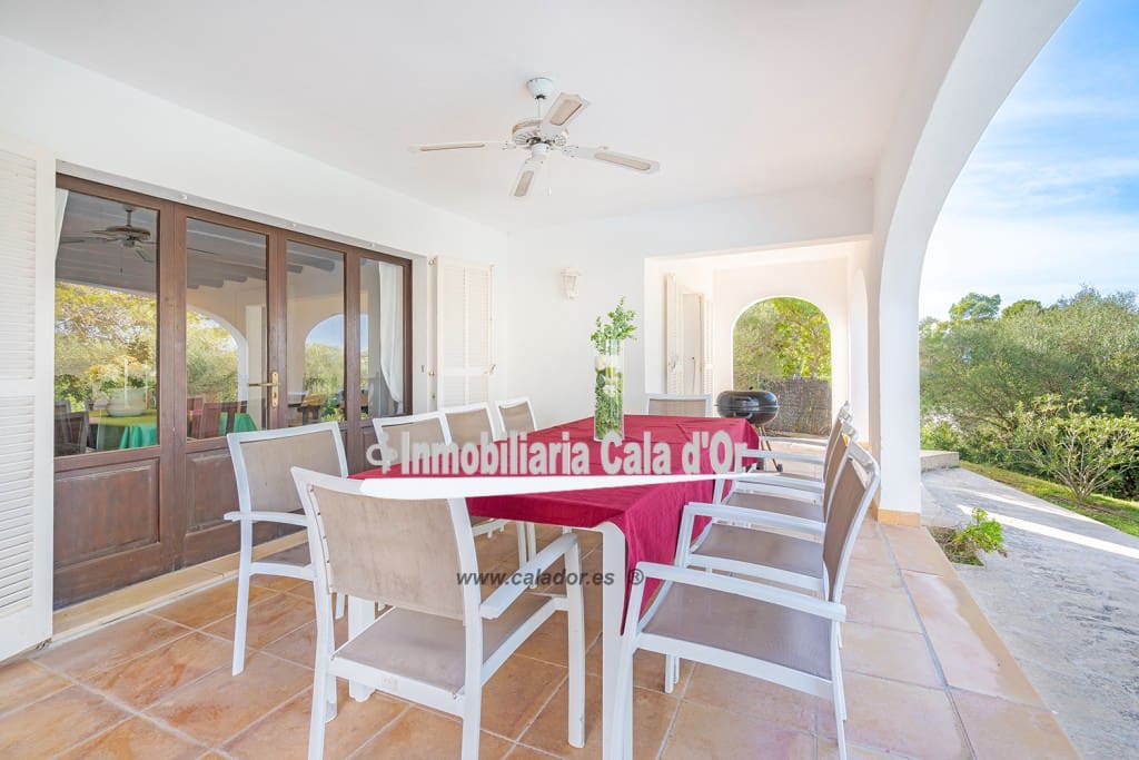 6 soveværelse Villa til salg i Cala d'Or med swimmingpool - € 2.700.000 (Ref: 8096865)
