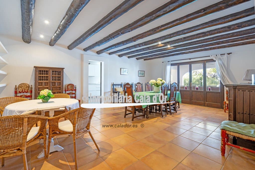 6 soveværelse Villa til salg i Cala d'Or med swimmingpool - € 2.700.000 (Ref: 8096865)