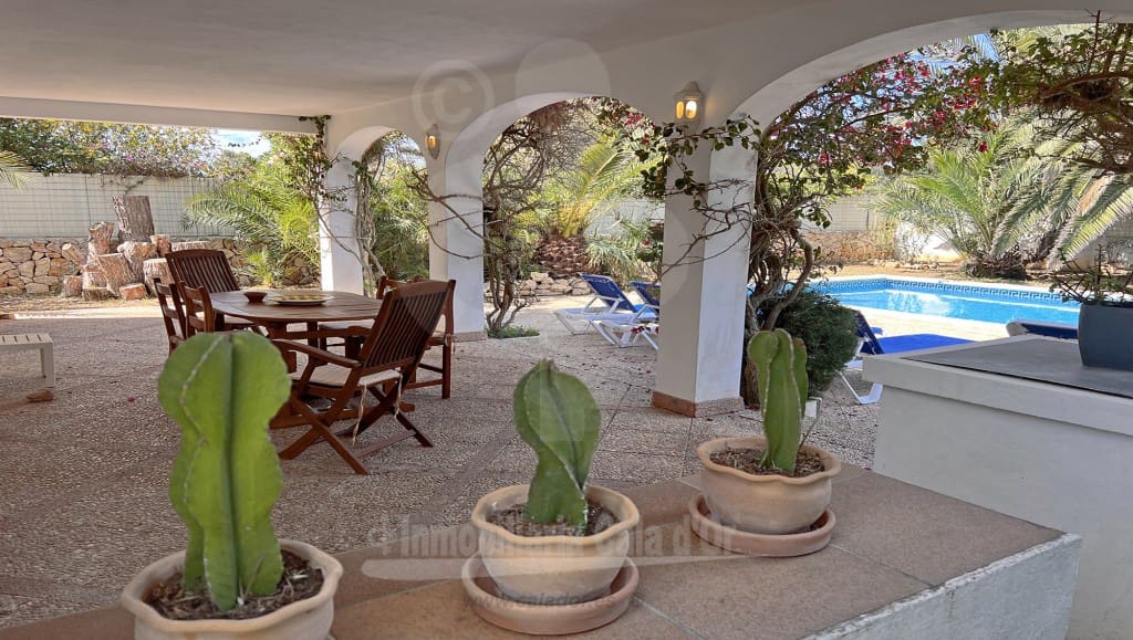 3 soveværelse Villa til salg i Cala d'Or med swimmingpool garage - € 1.590.000 (Ref: 8244956)