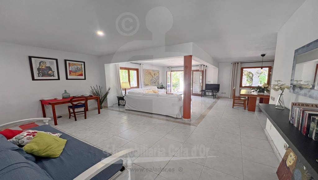 3 soveværelse Villa til salg i Cala d'Or med swimmingpool garage - € 1.590.000 (Ref: 8244956)