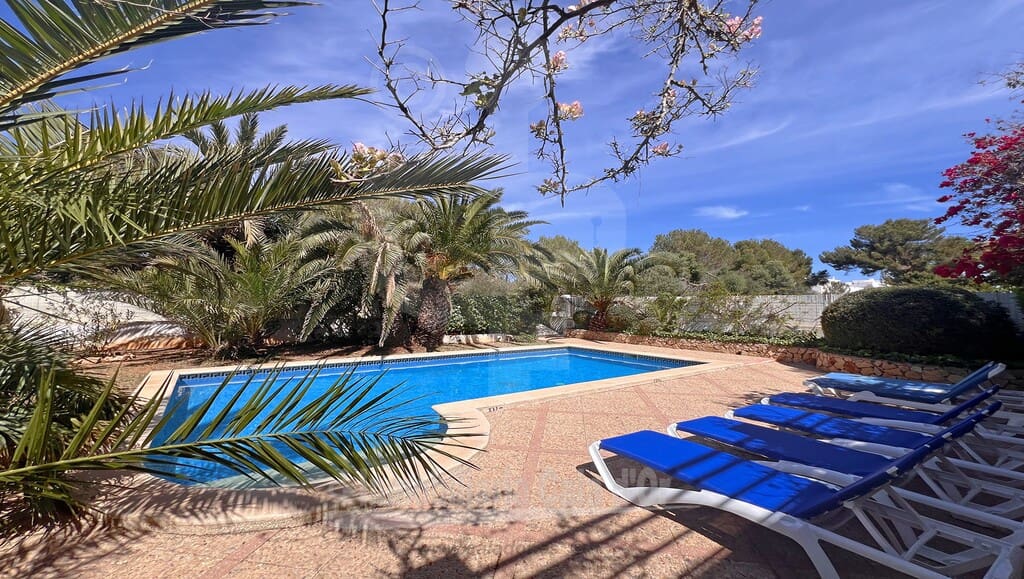 3 Zimmer Villa zu verkaufen in Cala d'Or mit Pool Garage - 1.590.000 € (Ref: 8244956)