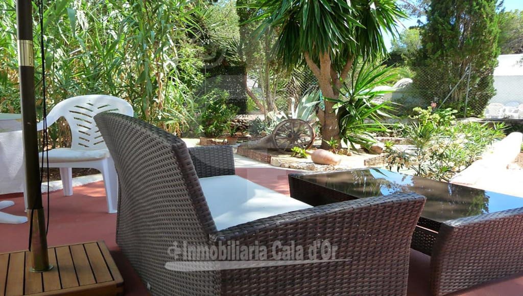 17 bedroom Hotel for sale in Cala d'Or with pool - € 3,600,000 (Ref: 8339646)