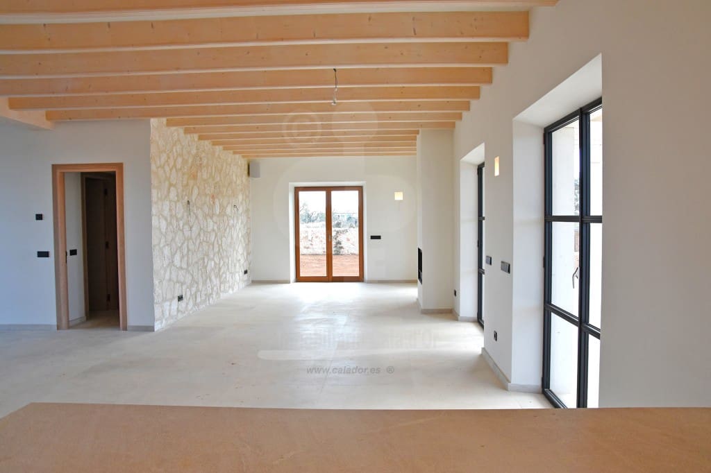 5 soveværelse Finca/Landehus til salg i Cala Llombards med swimmingpool - € 2.980.000 (Ref: 8339647)