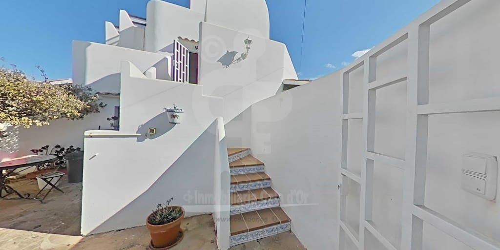 4 soveværelse Villa til salg i Cala d'Or med swimmingpool - € 750.000 (Ref: 8365645)