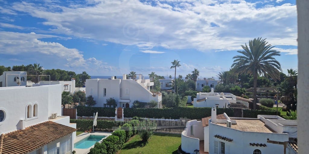 4 soveværelse Villa til salg i Cala d'Or med swimmingpool - € 750.000 (Ref: 8365645)