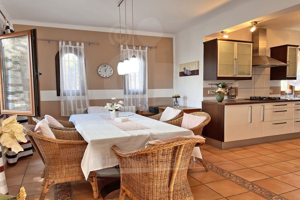 3 soveværelse Villa til salg i Cala d'Or med swimmingpool - € 1.200.000 (Ref: 8428664)