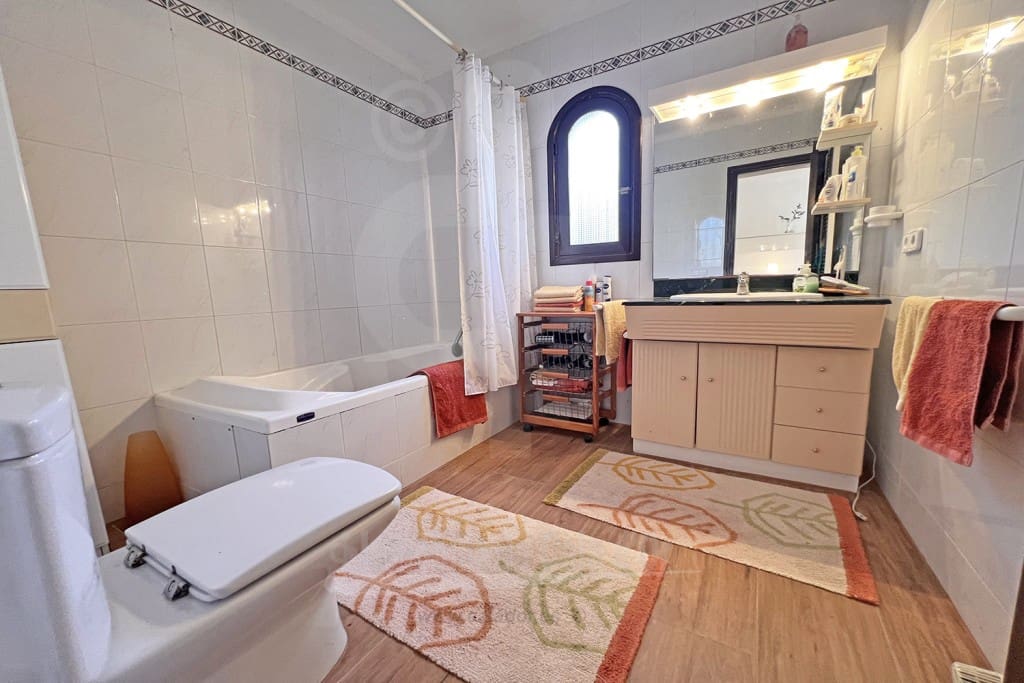 3 soveværelse Villa til salg i Cala d'Or med swimmingpool - € 1.200.000 (Ref: 8428664)