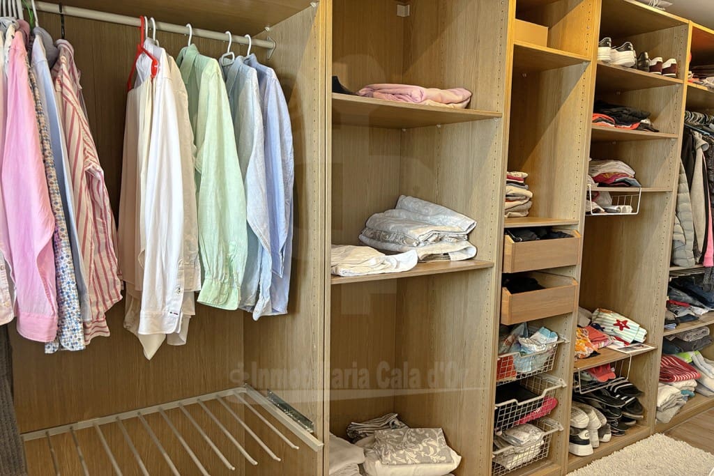 3 soverom Villa til salgs i Cala d'Or med svømmebasseng garasje - € 1 500 000 (Ref: 8475833)