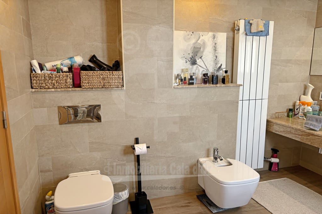 3 soverom Villa til salgs i Cala d'Or med svømmebasseng garasje - € 1 500 000 (Ref: 8475833)