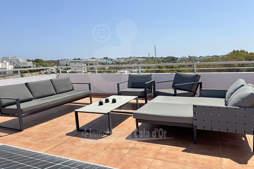 3 soverom Villa til salgs i Cala d'Or med svømmebasseng garasje - € 1 500 000 (Ref: 8475833)